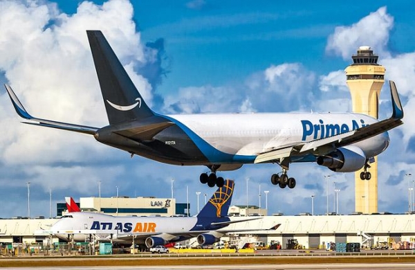 Amazon впервые получит узкофюзеляжные грузовые самолеты